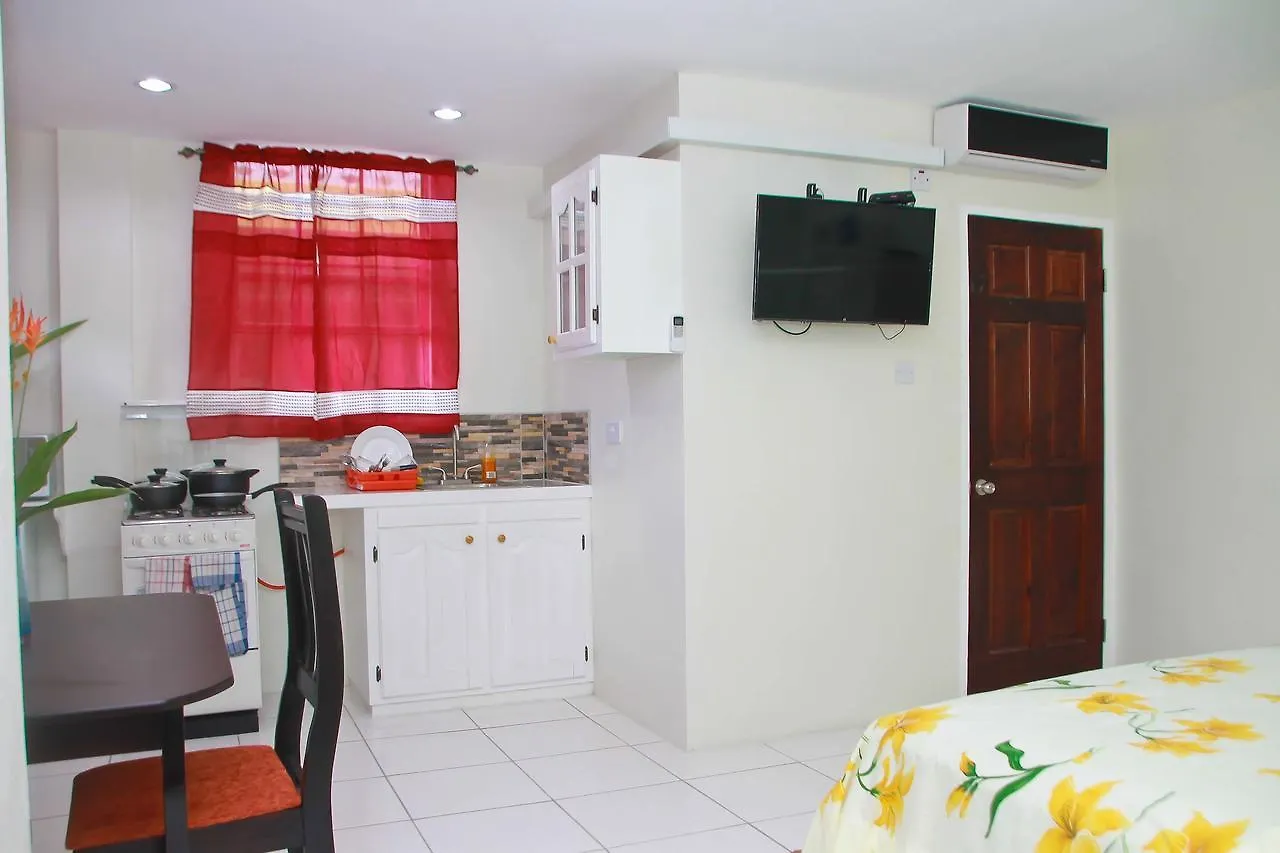 **  La Porsuette Inn Gros Islet Saint Lucia