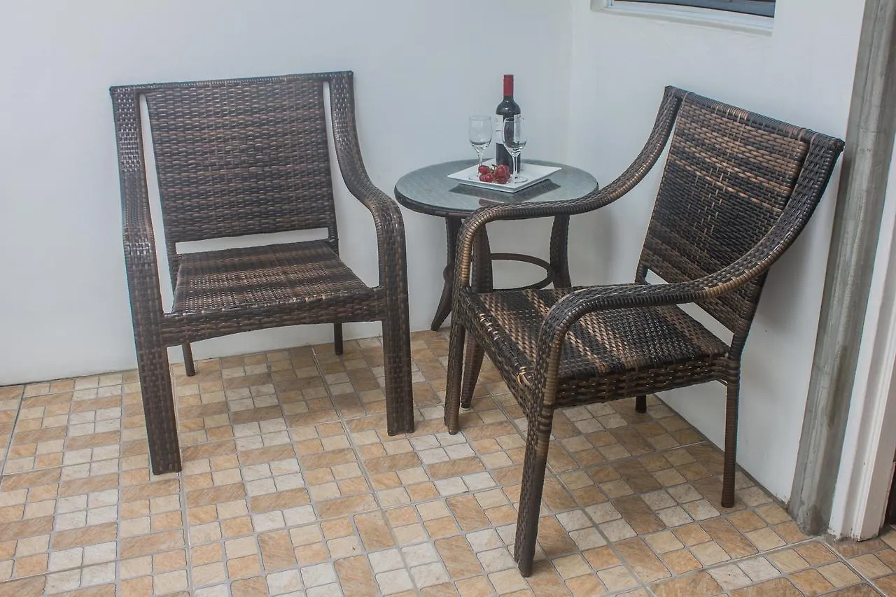 La Porsuette Inn Gros Islet